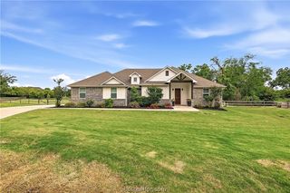 10468 Cornwall Lane, Iola, TX 77861