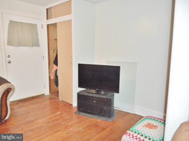 149 FERN, Philadelphia, PA 19120