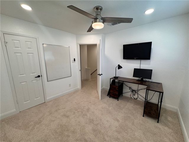 1500 Olympia Way 19, College Station, TX 77840