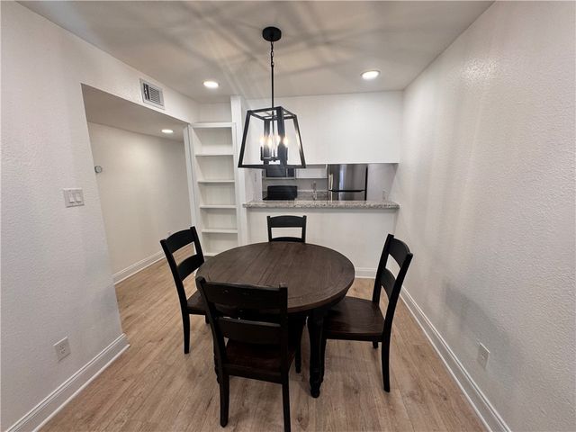 1500 Olympia Way 19, College Station, TX 77840