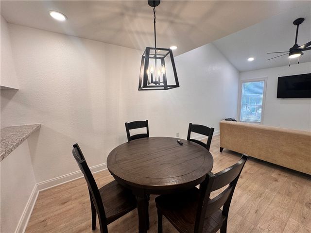 1500 Olympia Way 19, College Station, TX 77840