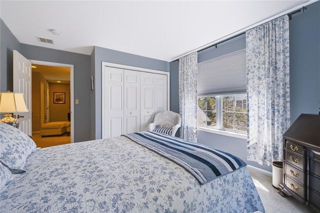 9 Willow Drive, Palmer Twp, PA 18045