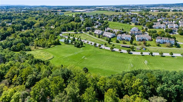 9 Willow Drive, Palmer Twp, PA 18045