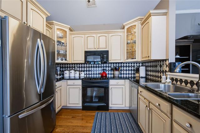 9 Willow Drive, Palmer Twp, PA 18045