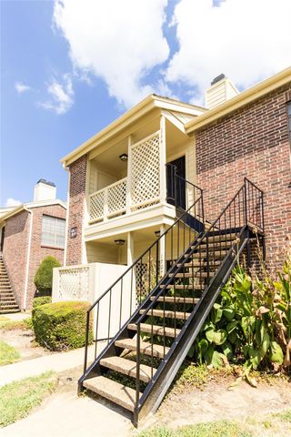 2121 El Paseo Street 1706, Houston, TX 77054
