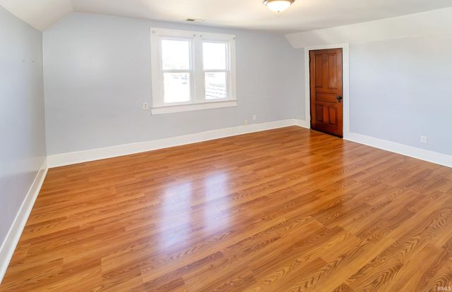 208 E Delaware Street, Evansville, IN 47711