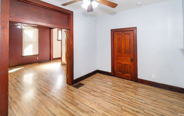 208 E Delaware Street, Evansville, IN 47711