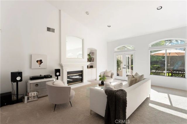 21212 Stoneford Court, Topanga, CA 90290