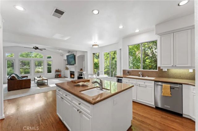 21212 Stoneford Court, Topanga, CA 90290