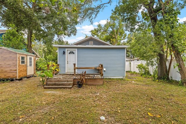 210 E CLUSTER AVENUE, Tampa, FL 33604
