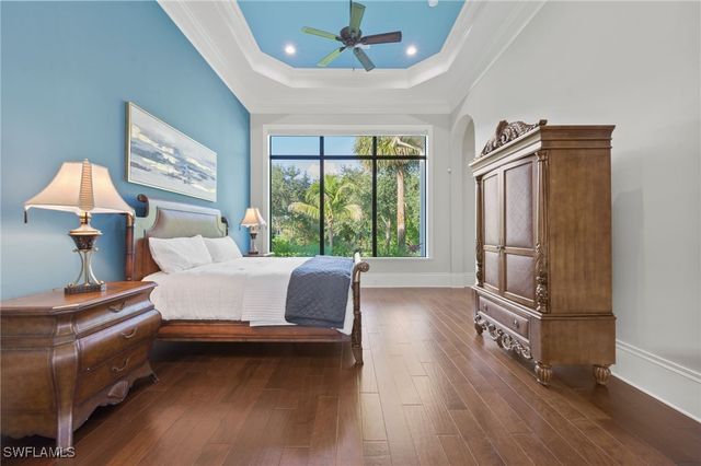 6489 Highcroft DR, Naples, FL 34119