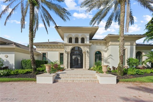 6489 Highcroft DR, Naples, FL 34119