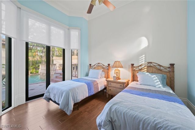 6489 Highcroft DR, Naples, FL 34119