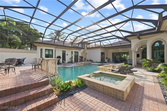6489 Highcroft DR, Naples, FL 34119