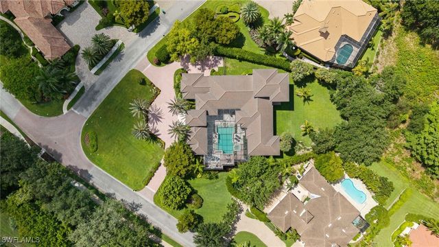 6489 Highcroft DR, Naples, FL 34119