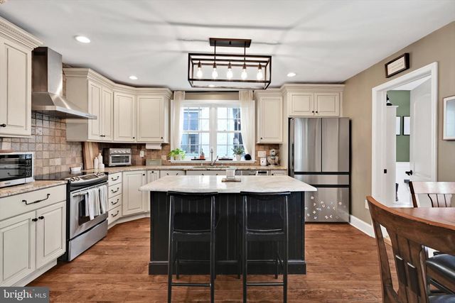 439 MAIN ST, Oley, PA 19547