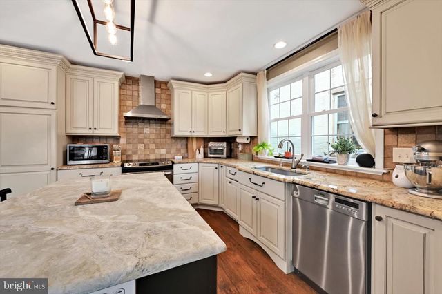 439 MAIN ST, Oley, PA 19547