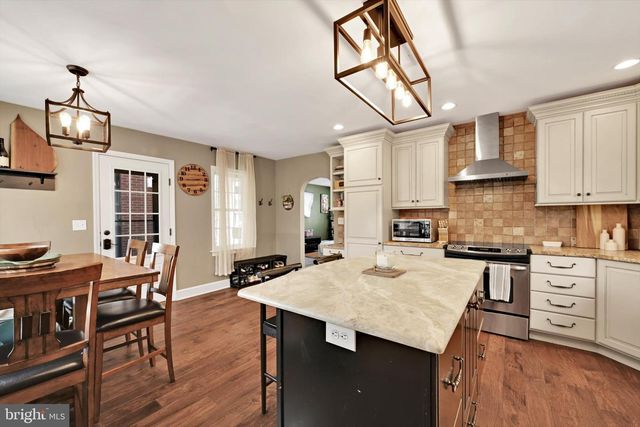 439 MAIN ST, Oley, PA 19547