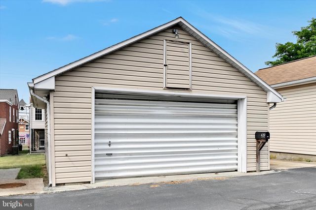 439 MAIN ST, Oley, PA 19547
