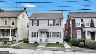 439 MAIN ST, Oley, PA 19547