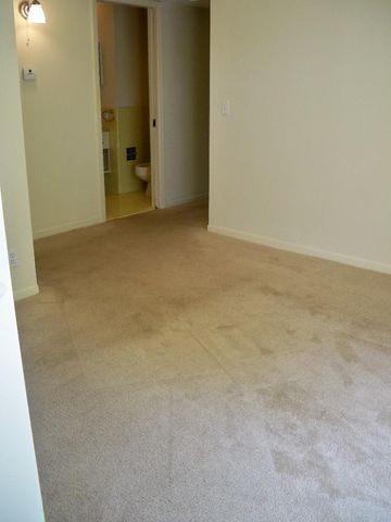 2706 Cole ST 102B, Austin, TX 78705