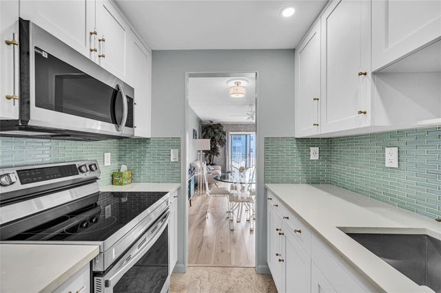 720 Orton Avenue 505, Fort Lauderdale, FL 33304
