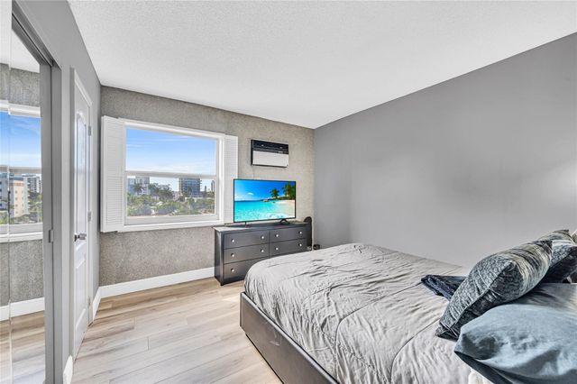 720 Orton Avenue 505, Fort Lauderdale, FL 33304