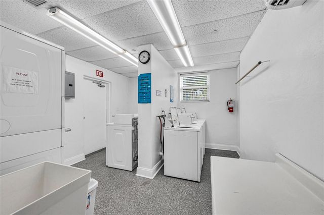 720 Orton Avenue 505, Fort Lauderdale, FL 33304