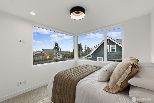 3808 42nd Avenue SW, Seattle, WA 98116