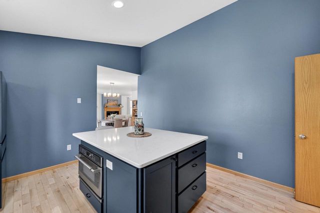 2877 Larkspur Lane, Fitchburg, WI 53711