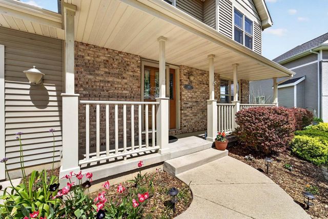 2877 Larkspur Lane, Fitchburg, WI 53711