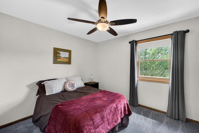2877 Larkspur Lane, Fitchburg, WI 53711