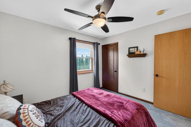 2877 Larkspur Lane, Fitchburg, WI 53711