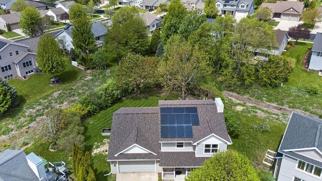 2877 Larkspur Lane, Fitchburg, WI 53711