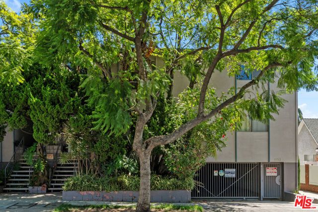 1152 N Poinsettia Place 5, West Hollywood, CA 90046