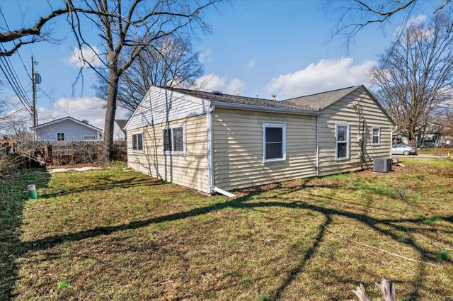 1657 Eastbrook Drive S, Columbus, OH 43223