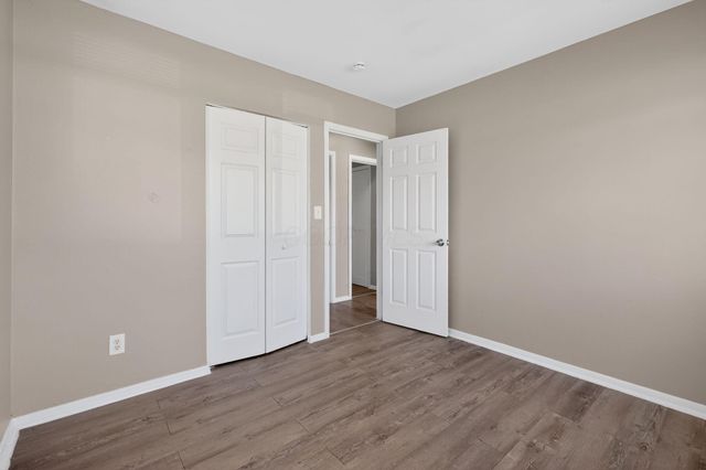 1657 Eastbrook Drive S, Columbus, OH 43223