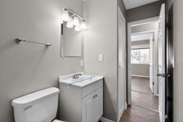 1657 Eastbrook Drive S, Columbus, OH 43223