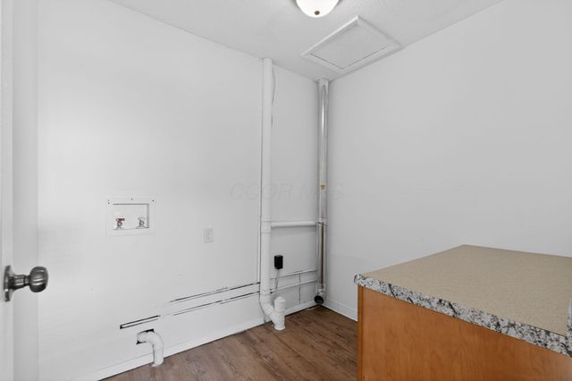 1657 Eastbrook Drive S, Columbus, OH 43223