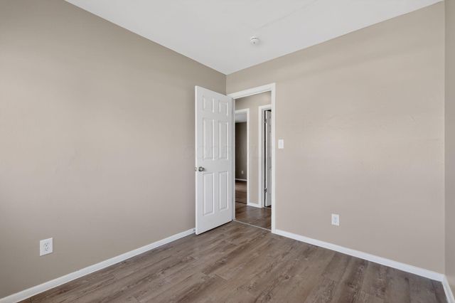 1657 Eastbrook Drive S, Columbus, OH 43223