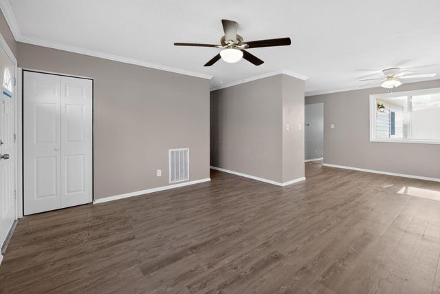 1657 Eastbrook Drive S, Columbus, OH 43223