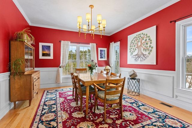 103 Prairie St, Northbridge, MA 01534