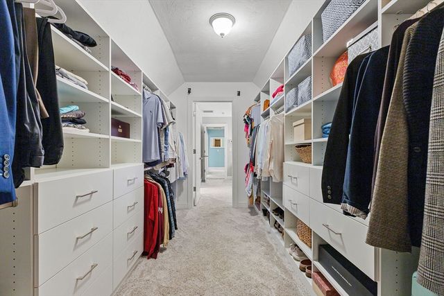 103 Prairie St, Northbridge, MA 01534