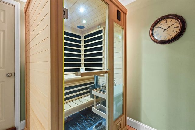 103 Prairie St, Northbridge, MA 01534