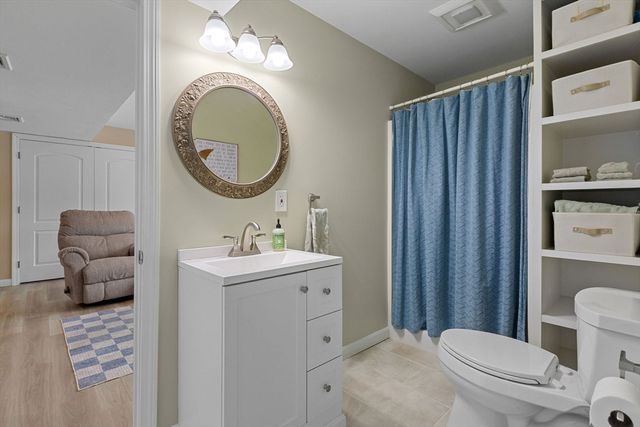 103 Prairie St, Northbridge, MA 01534