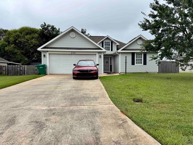 208 Butten Drive, Bonaire, GA 31005