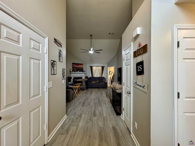 208 Butten Drive, Bonaire, GA 31005