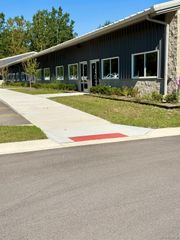 6060 Schooner Drive, Van Buren Charter Township, MI 48111