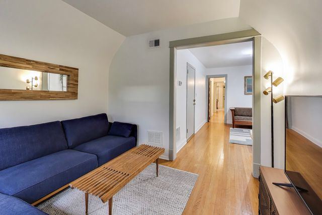 1017 N Richmond Street, Chicago, IL 60622