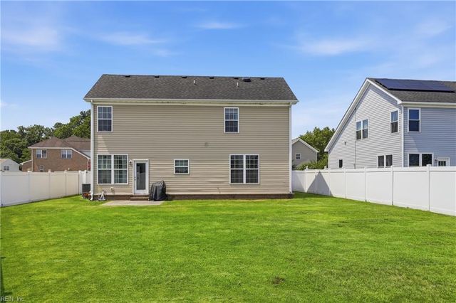 2015 Barka DR, Suffolk, VA 23434